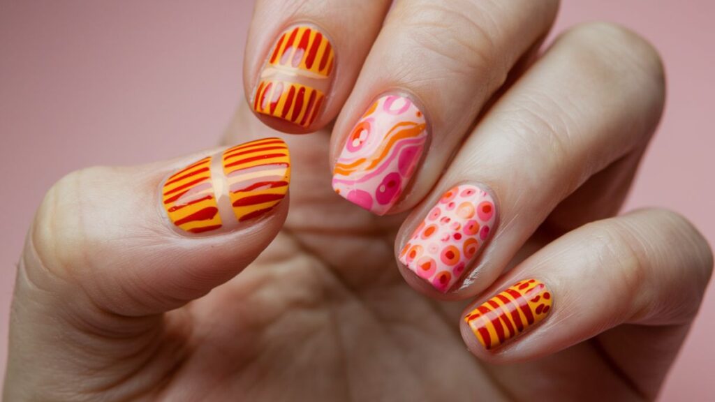 35 Vibrant Orange and Pink Nail Designs for Dazzling Fingers